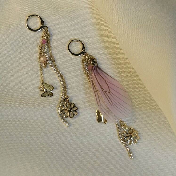 گوشواره استیل آویز بال پروانه 