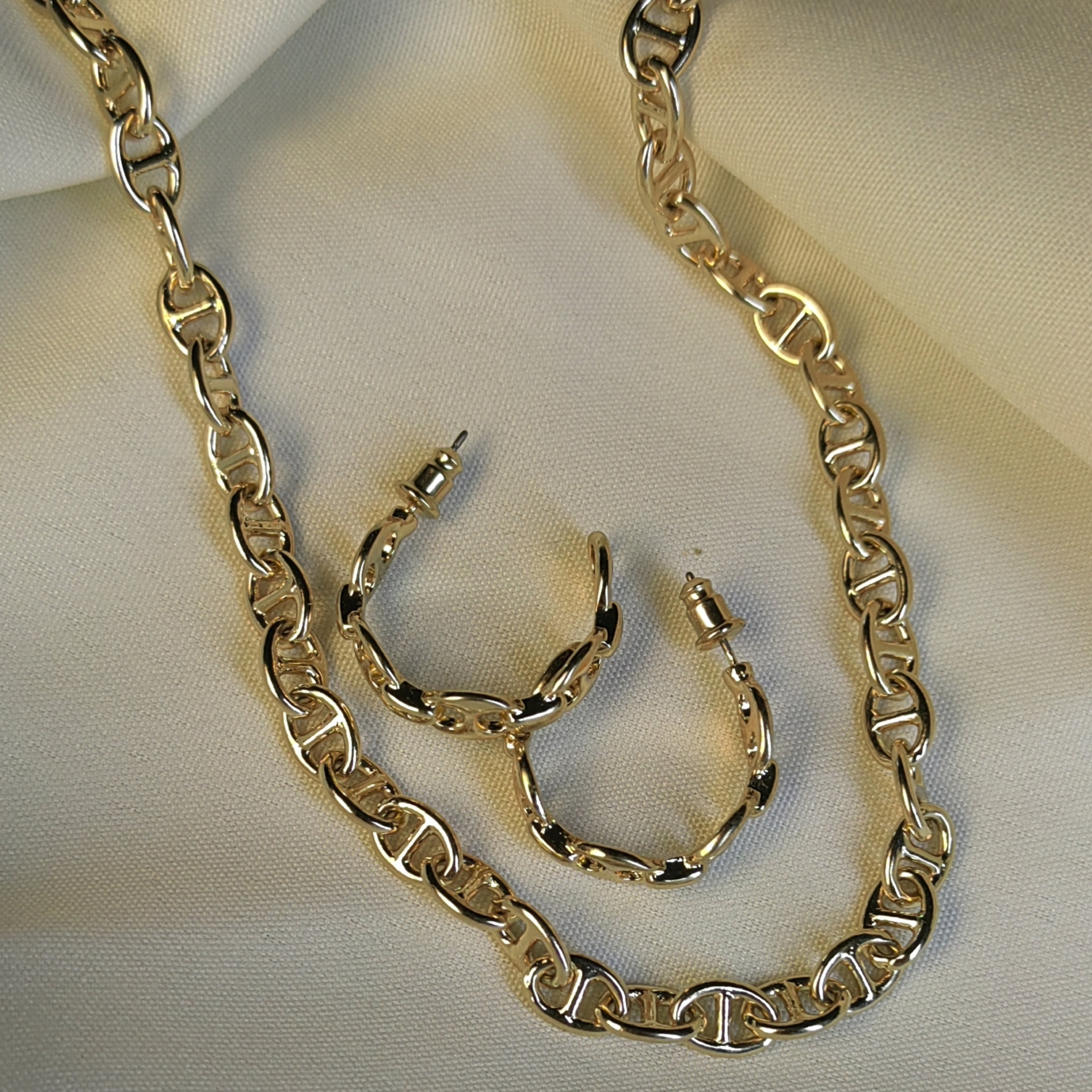  ست گوشواره و گردنبند کارتیر 